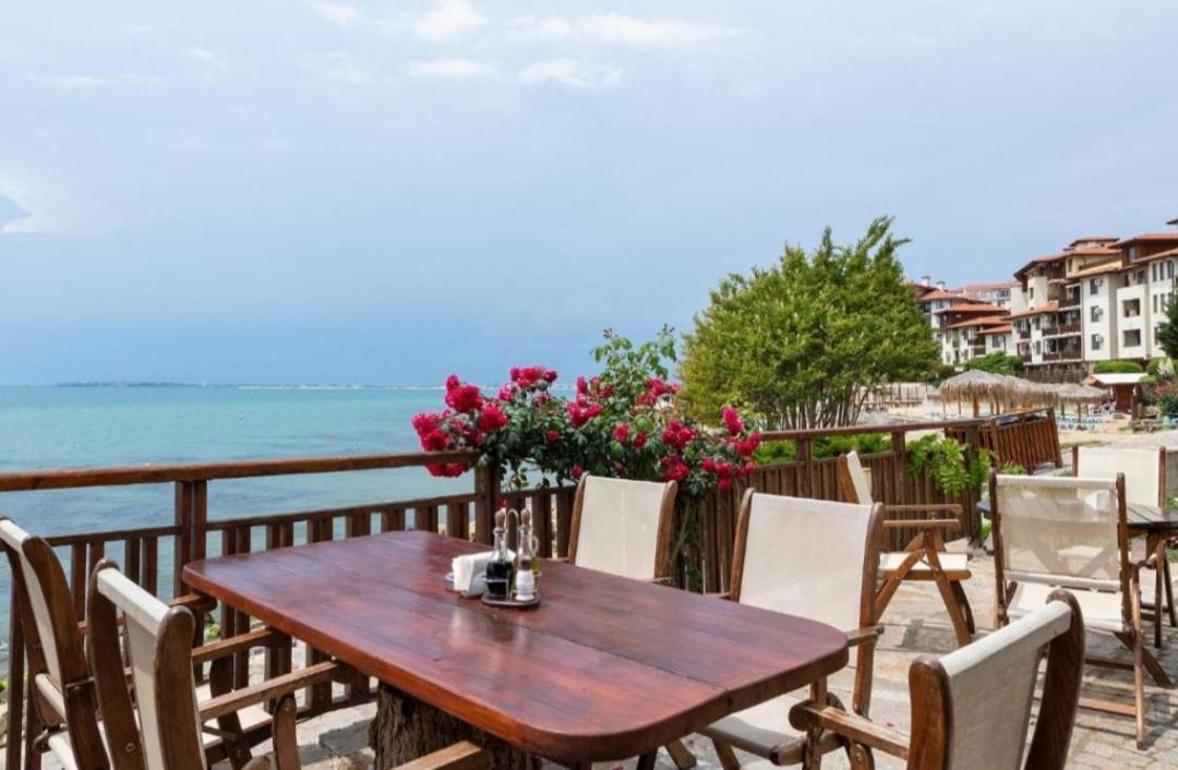 Апартамент Ния, Райска Градина / Garden Of Eden Sveti Vlas Exterior photo