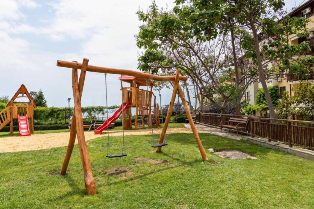 Апартамент Ния, Райска Градина / Garden Of Eden Sveti Vlas Exterior photo
