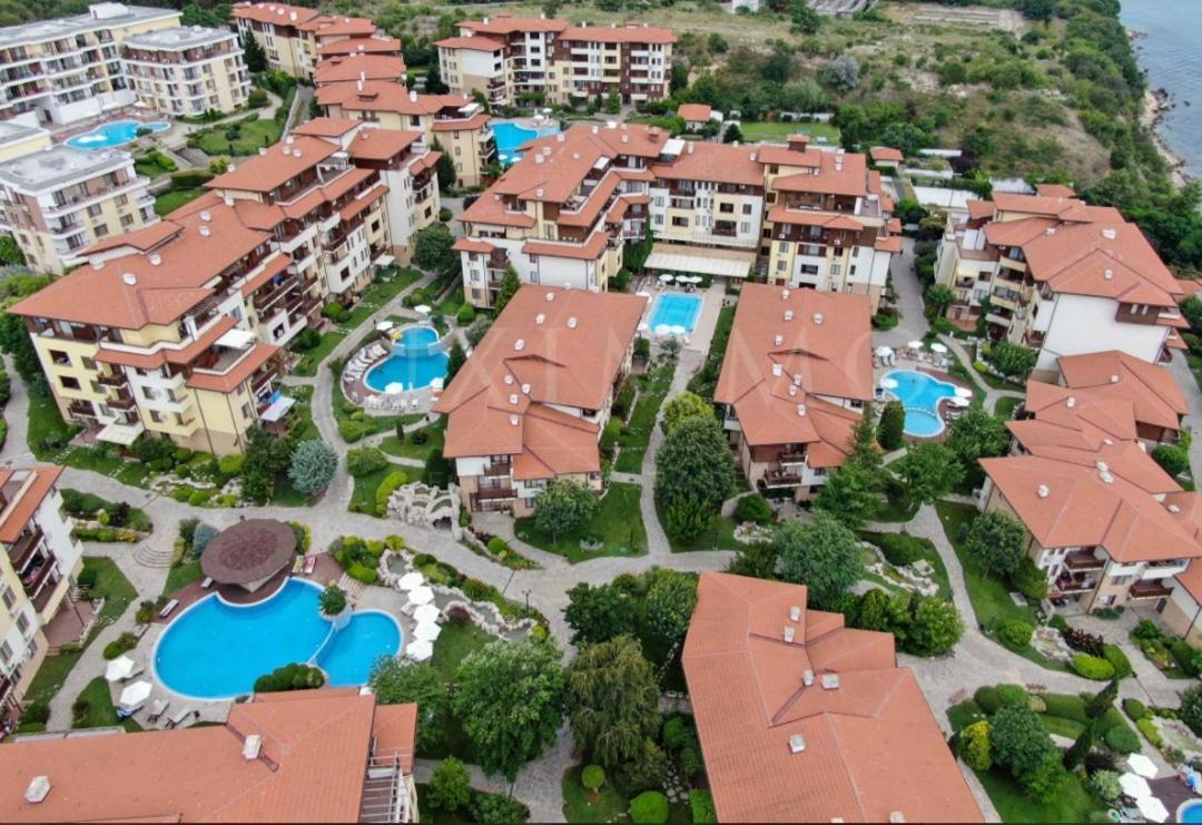 Апартамент Ния, Райска Градина / Garden Of Eden Sveti Vlas Exterior photo