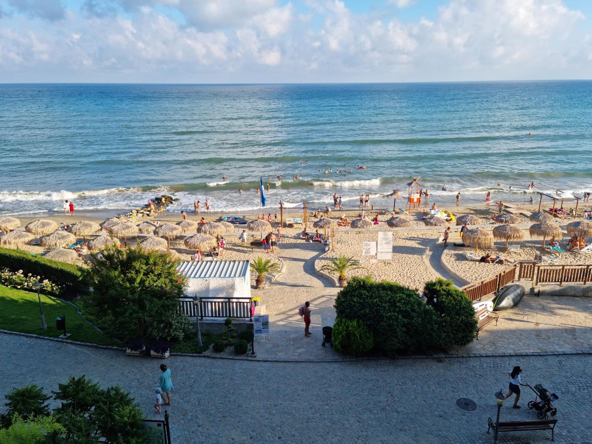 Апартамент Ния, Райска Градина / Garden Of Eden Sveti Vlas Exterior photo