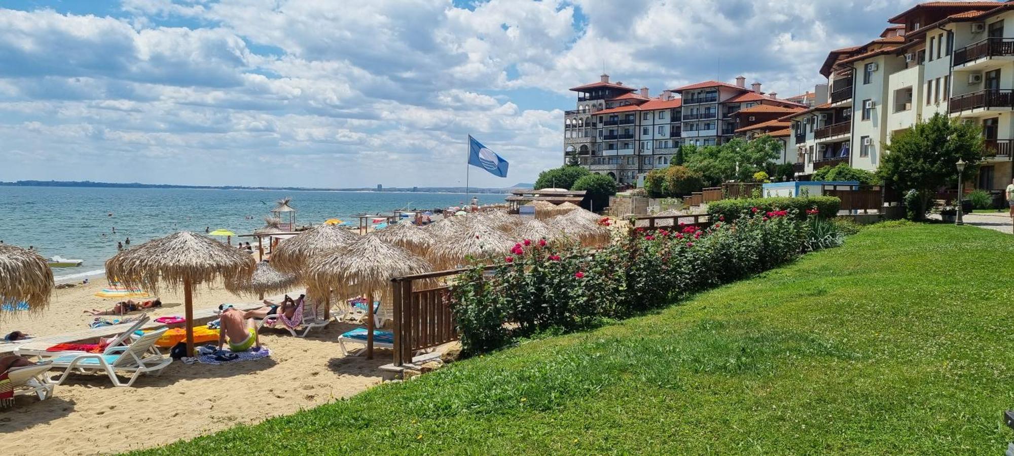 Апартамент Ния, Райска Градина / Garden Of Eden Sveti Vlas Exterior photo