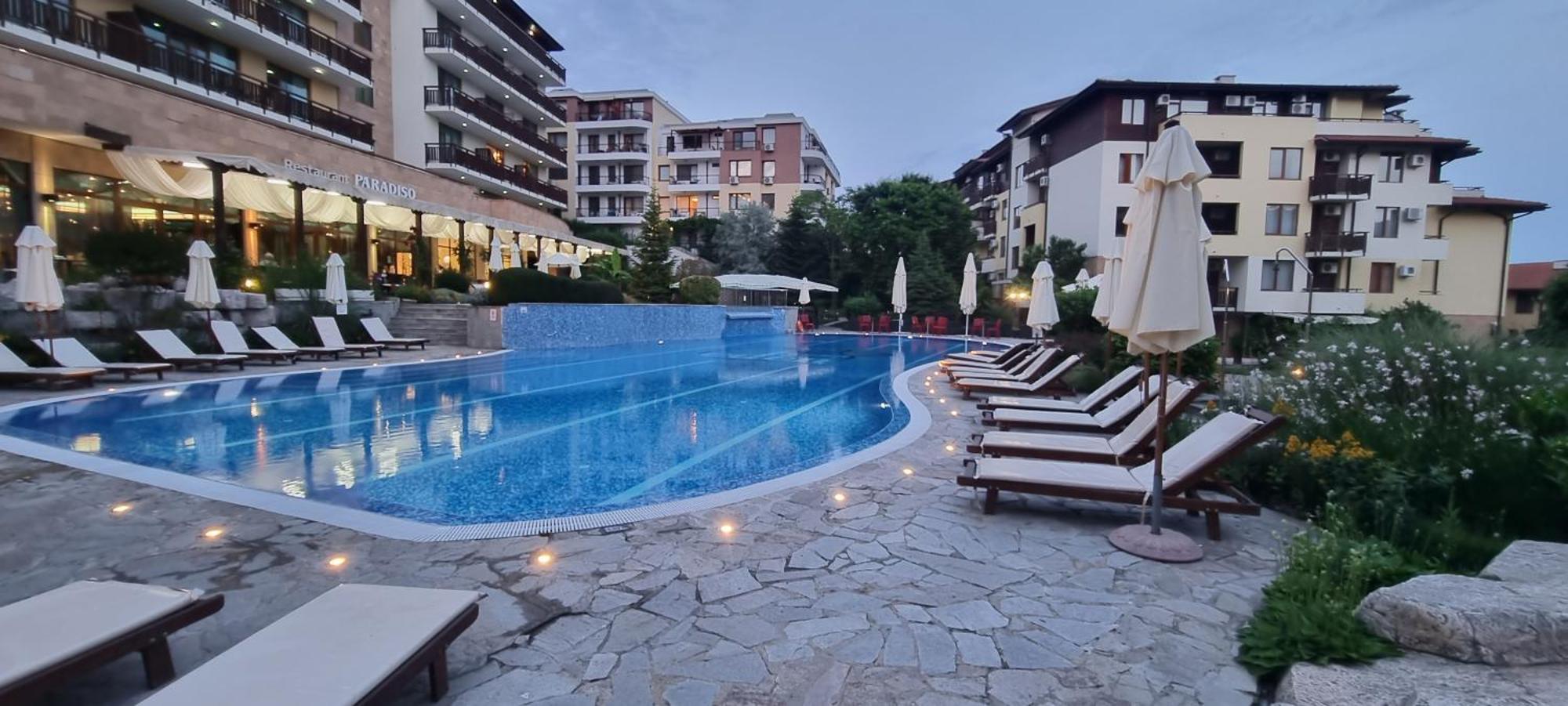 Апартамент Ния, Райска Градина / Garden Of Eden Sveti Vlas Exterior photo