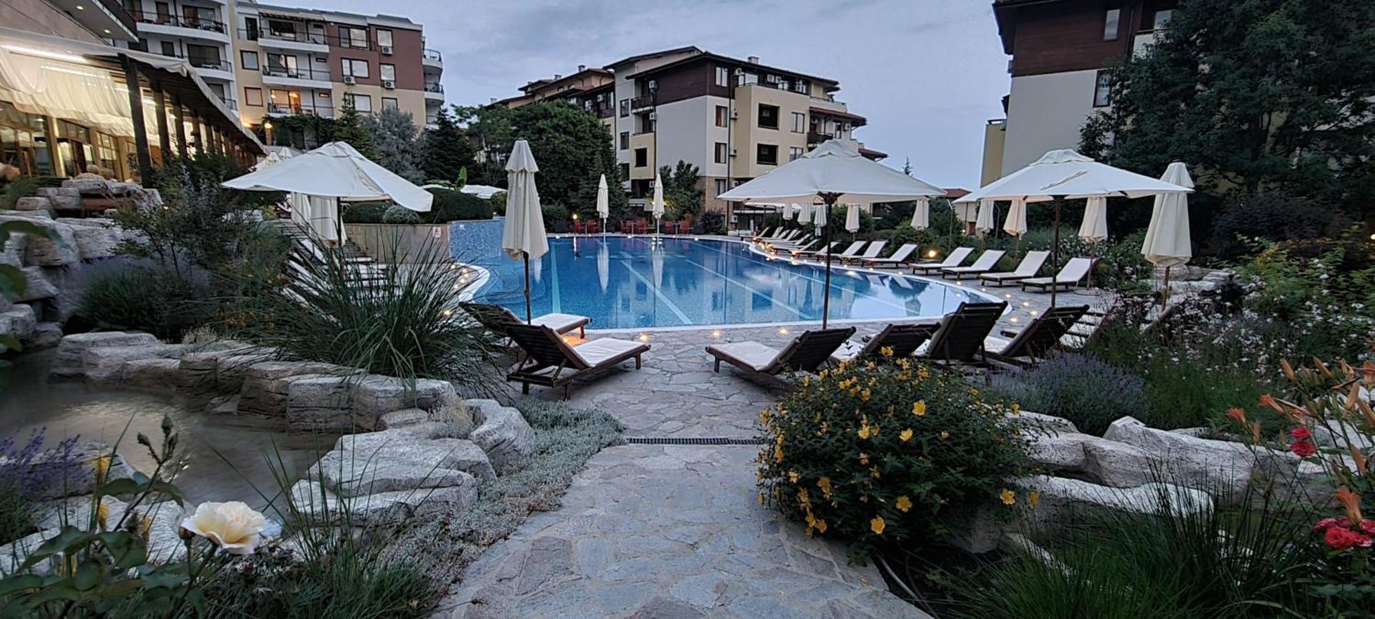 Апартамент Ния, Райска Градина / Garden Of Eden Sveti Vlas Exterior photo