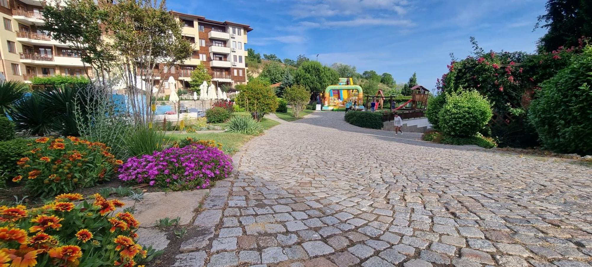 Апартамент Ния, Райска Градина / Garden Of Eden Sveti Vlas Exterior photo